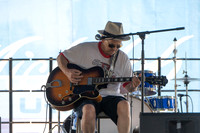Guitar George • Second Stage